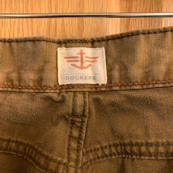 Dockers Leather Patch Anchor Logo Brown Jeans Pants - Men’s 38x30 Straight Fit - Picture 5 of 6